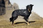 Hurtta Summit Parka kutyaruha - fekete  20 cm