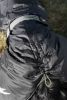 Hurtta Summit Parka kutyaruha - fekete  20 cm