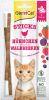 GimCat Sticks csirke és erdeigyümölcs 3 x  5 g